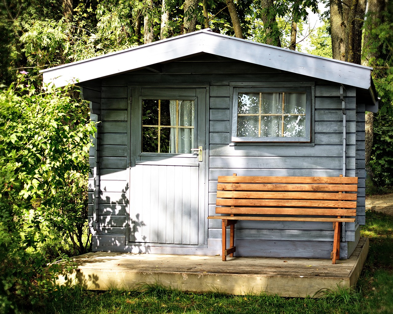 garden shed, wooden hut, garden-931508.jpg